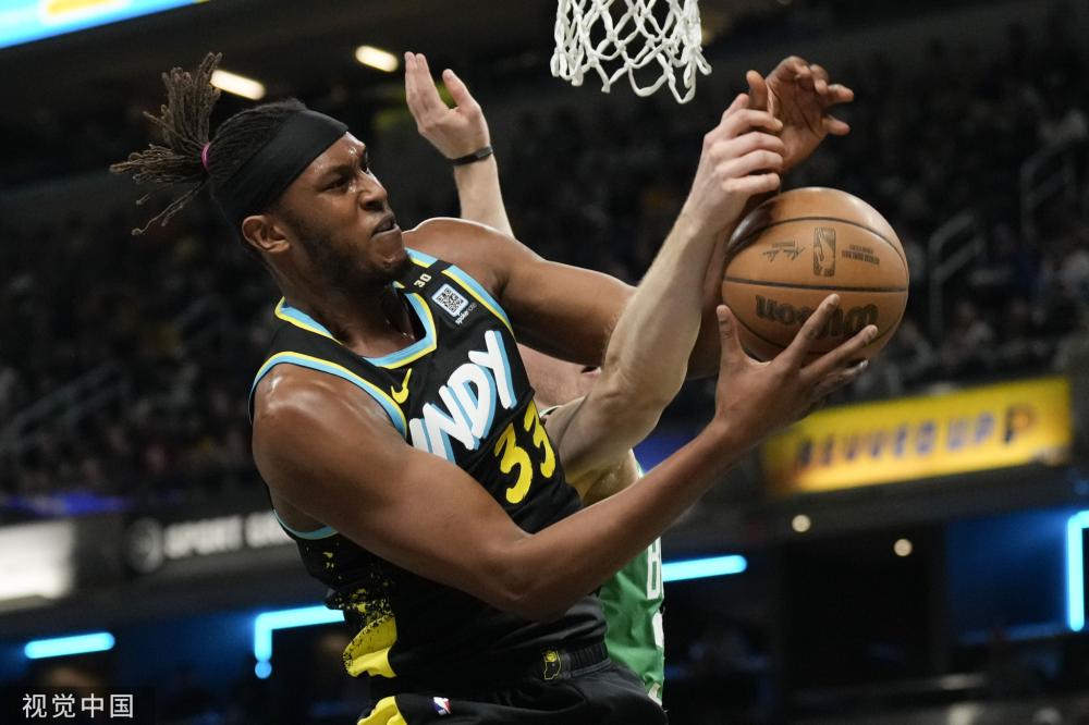 以及与阿迪 以及与阿迪