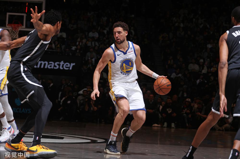 球队主教练 球队主教练